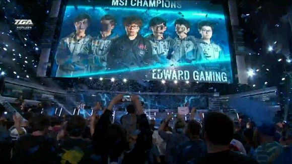 IEM科隆2025小组赛地图选择率和阵营平衡