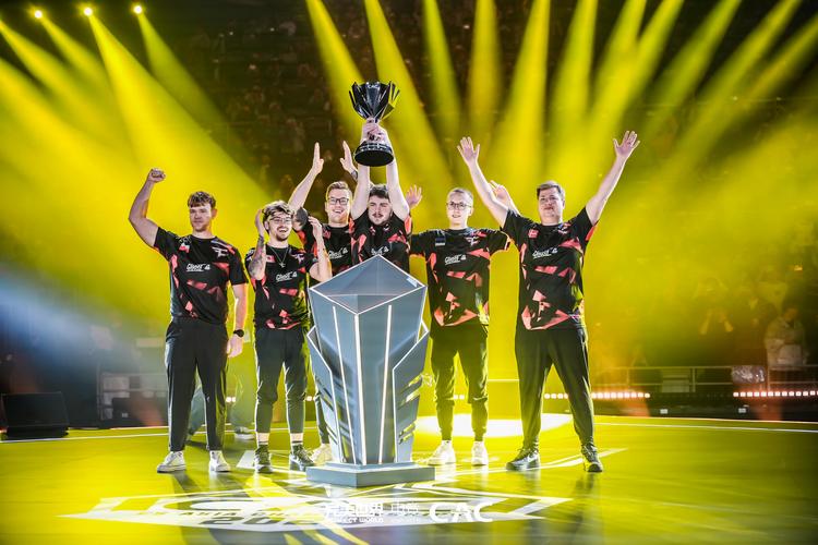 Homme：把芮尔和沙皇一起放出来是我的锅，没拿大满贯是我没做好